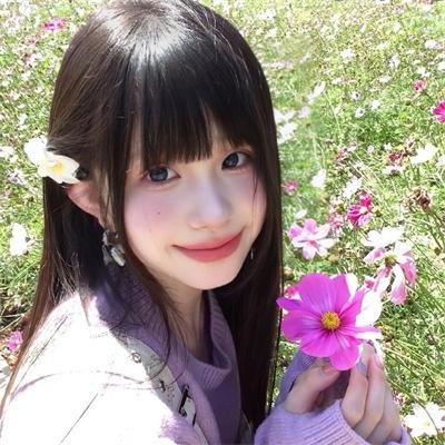 红裙保卫战海报